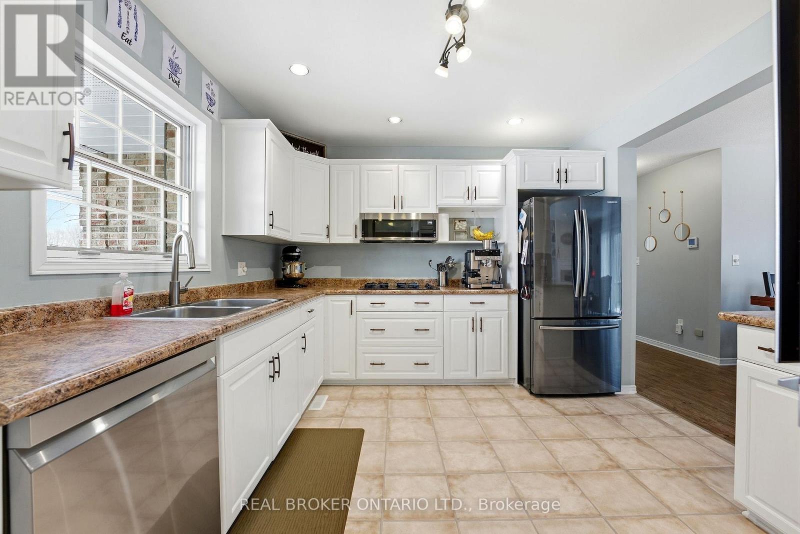 10475 Plank Road, Bayham, Ontario  N0J 1H0 - Photo 13 - X12848674