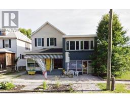 MAIN FLOOR - 302 DAVIS STREET, Sarnia, Ontario