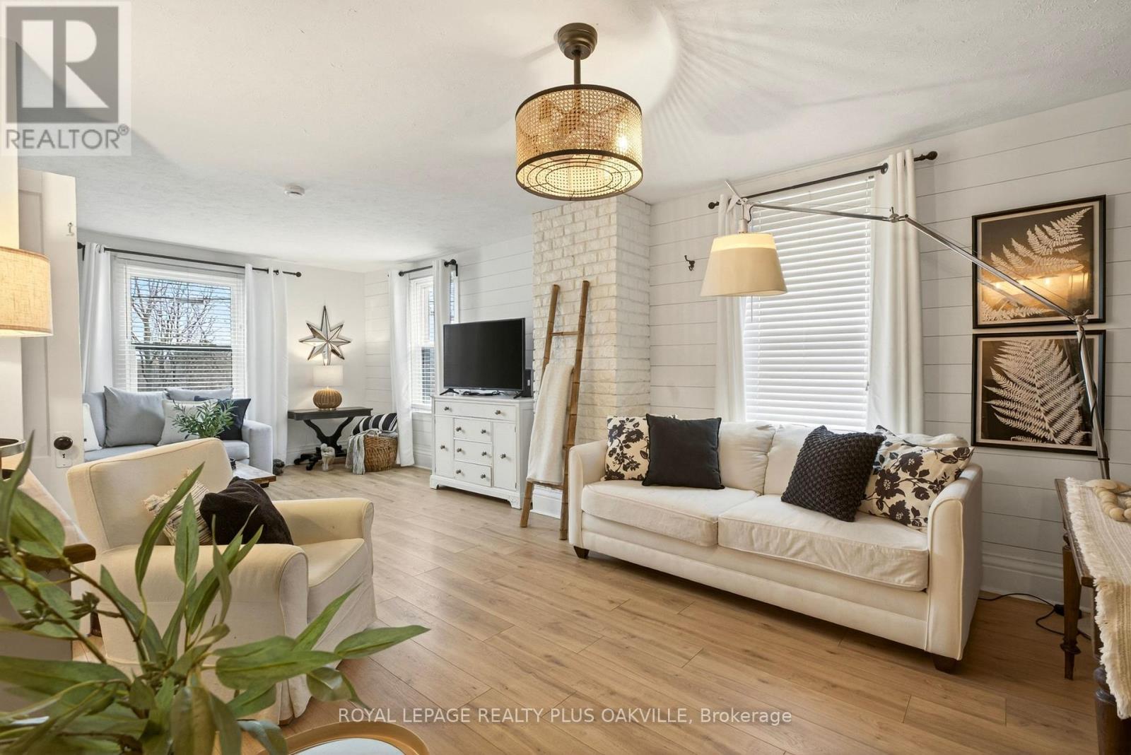 381 Elizabeth Street, Grimsby, Ontario  L3M 3K6 - Photo 20 - X12848798