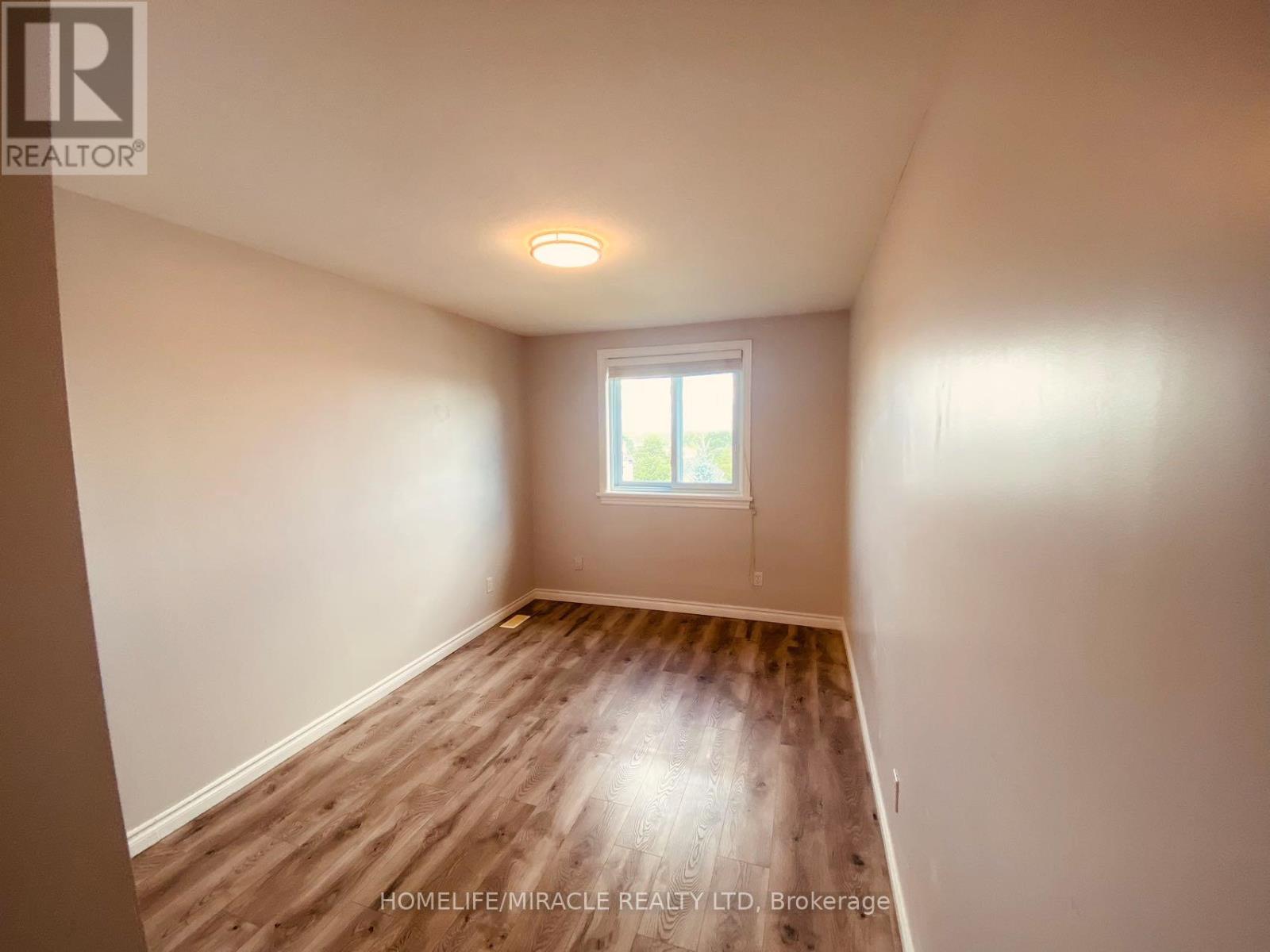 668a Butternut Avenue, Waterloo, Ontario  N2V 2L1 - Photo 10 - X12848802