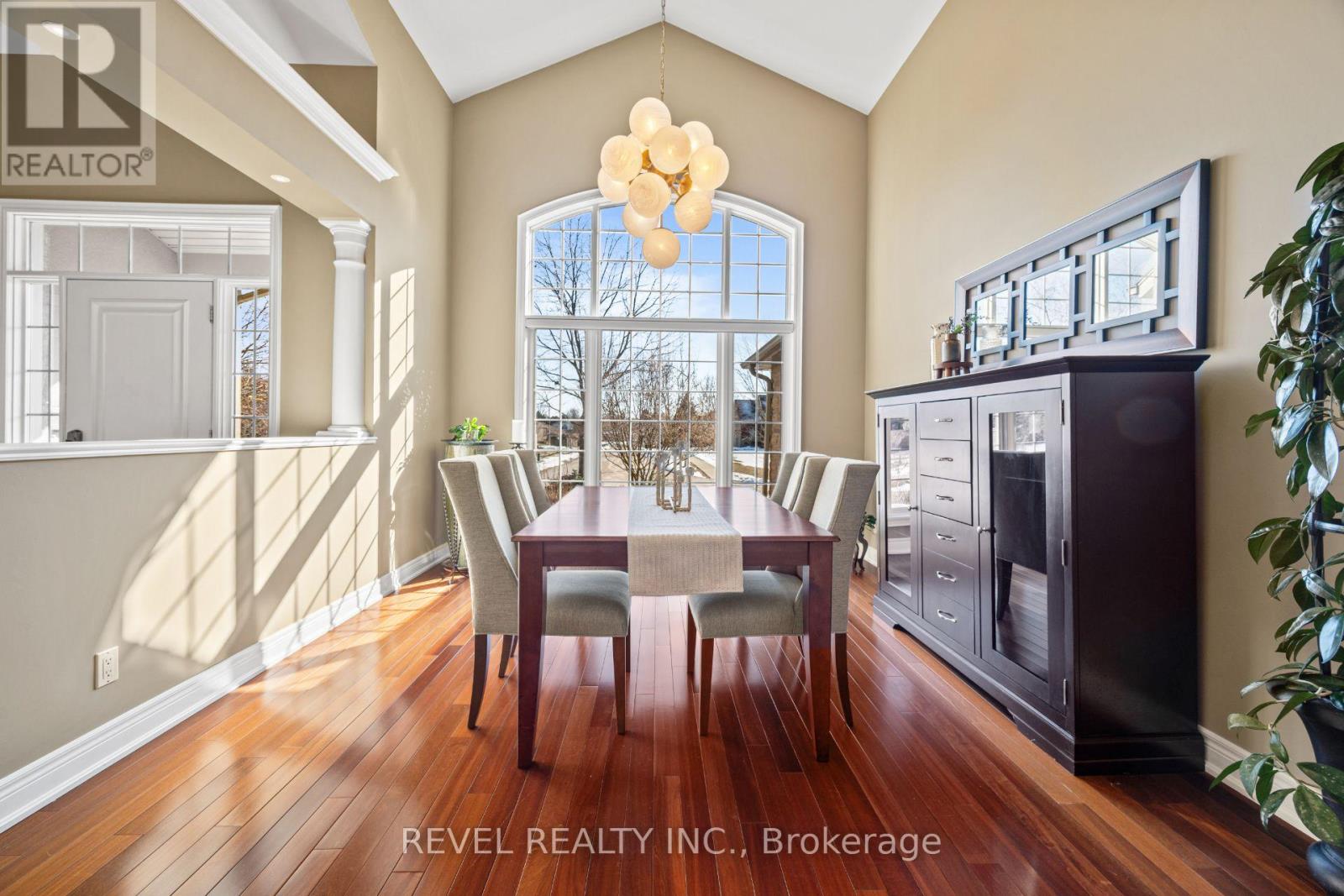 15 Mansfield Drive, Pelham, Ontario  L0S 1C0 - Photo 3 - X12848908