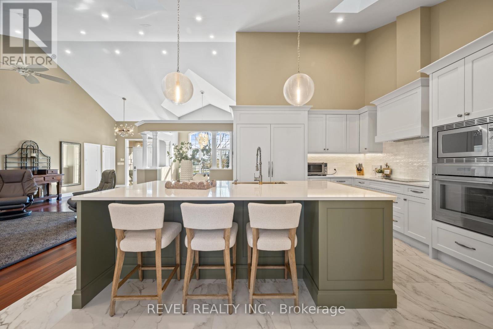 15 Mansfield Drive, Pelham, Ontario  L0S 1C0 - Photo 8 - X12848908