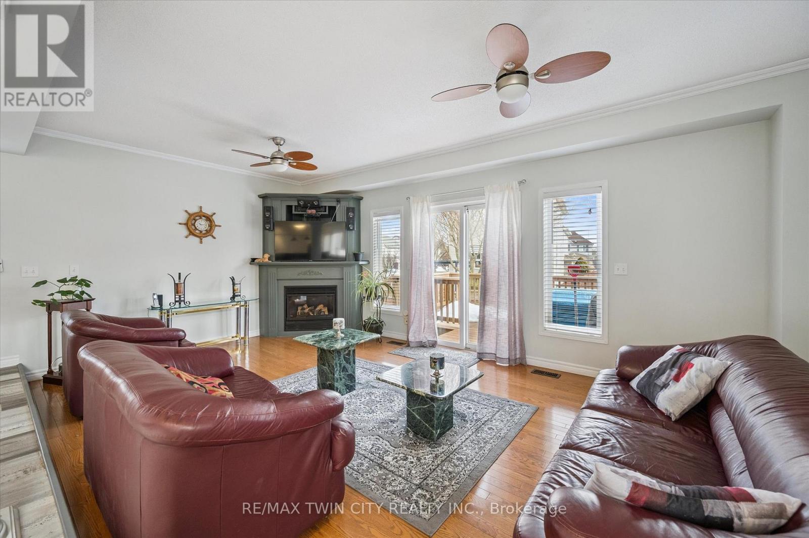 11 Acorn Way W, Cambridge, Ontario  N1R 8M3 - Photo 12 - X12848962