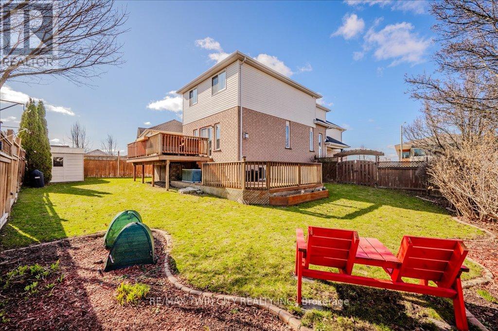 11 Acorn Way W, Cambridge, Ontario  N1R 8M3 - Photo 27 - X12848962