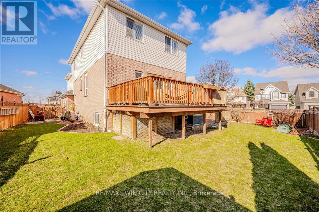 11 Acorn Way W, Cambridge, Ontario  N1R 8M3 - Photo 34 - X12848962