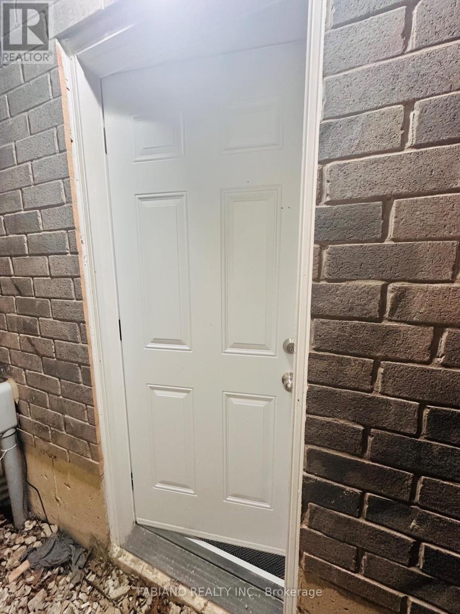 Basement - 180 Esther Crescent, Thorold, Ontario  L3B 0G9 - Photo 18 - X12848972