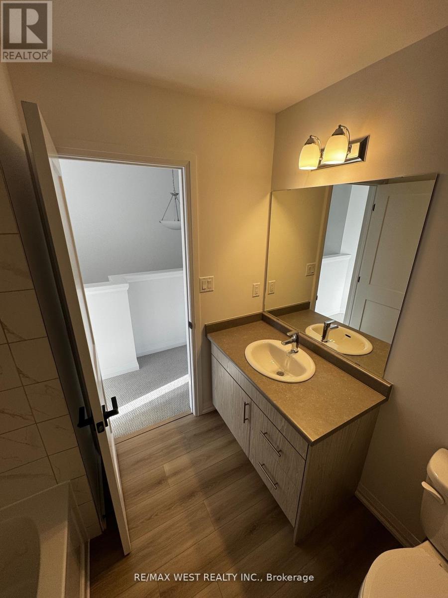 15 - 55 Tom Brown Drive, Brant (Paris), Ontario  N3L 3E3 - Photo 26 - X12848992