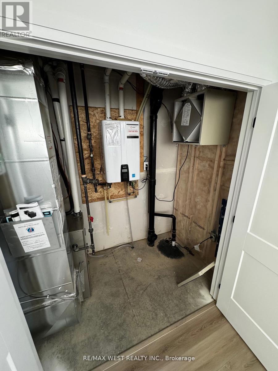 15 - 55 Tom Brown Drive, Brant (Paris), Ontario  N3L 3E3 - Photo 37 - X12848992