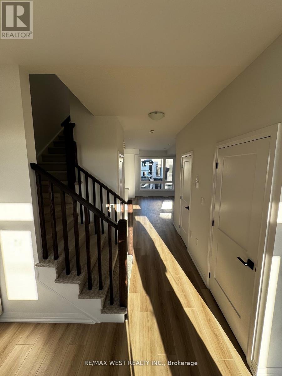 15 - 55 Tom Brown Drive, Brant (Paris), Ontario  N3L 3E3 - Photo 4 - X12848992