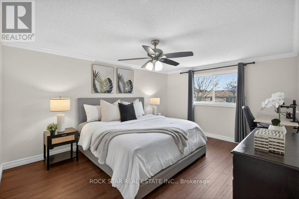 18 Hillgarden Drive, Hamilton, Ontario  L8J 2S4 - Photo 19 - X12848996