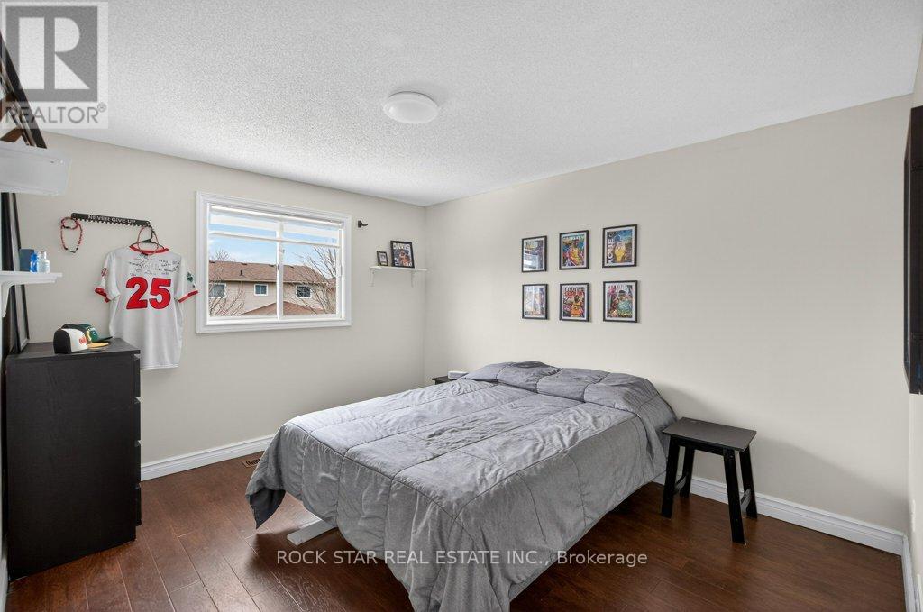 18 Hillgarden Drive, Hamilton, Ontario  L8J 2S4 - Photo 24 - X12848996