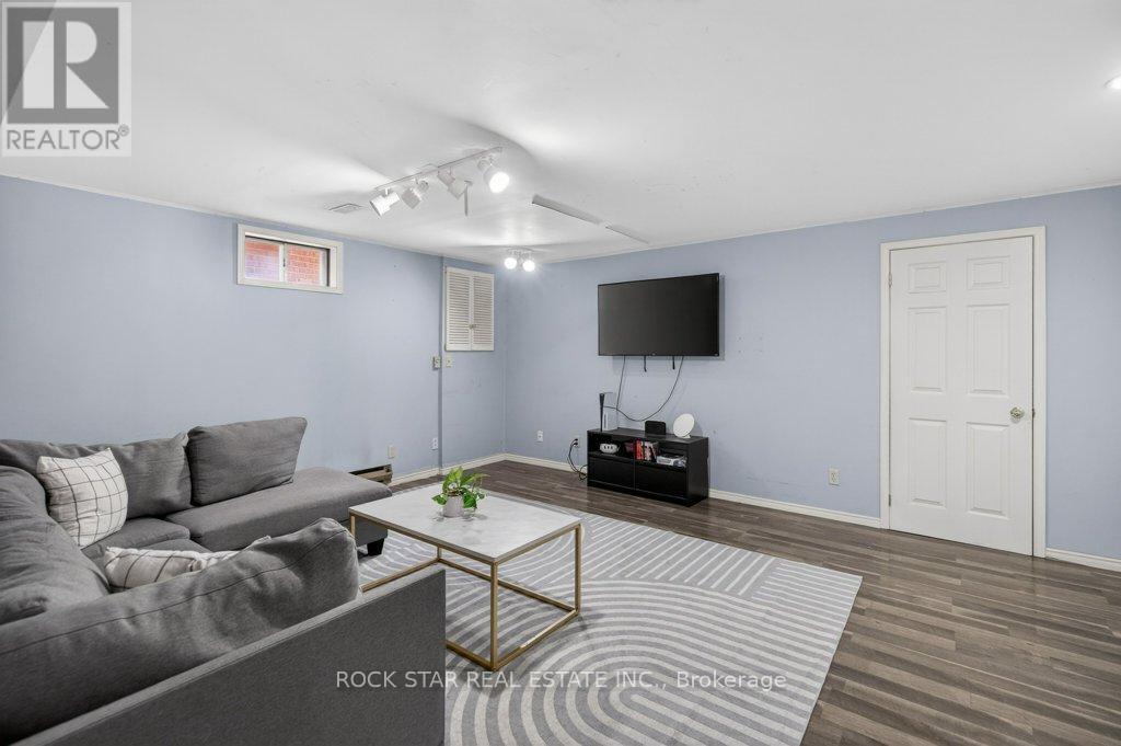 18 Hillgarden Drive, Hamilton, Ontario  L8J 2S4 - Photo 26 - X12848996