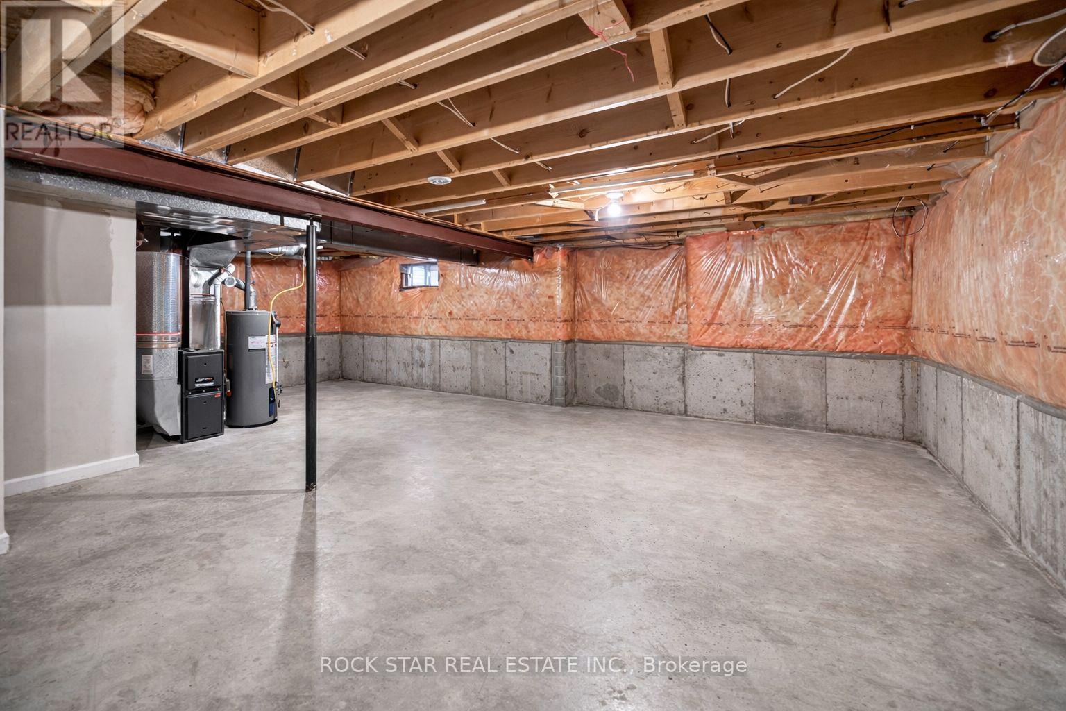 18 Hillgarden Drive, Hamilton, Ontario  L8J 2S4 - Photo 29 - X12848996