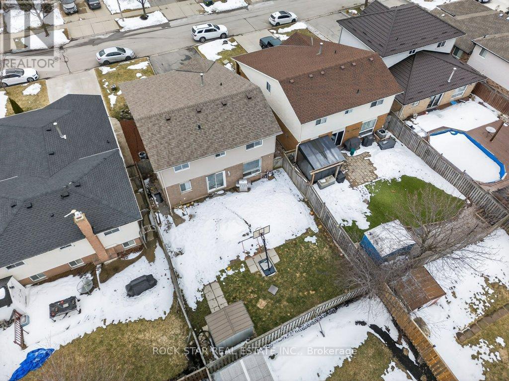 18 Hillgarden Drive, Hamilton, Ontario  L8J 2S4 - Photo 35 - X12848996