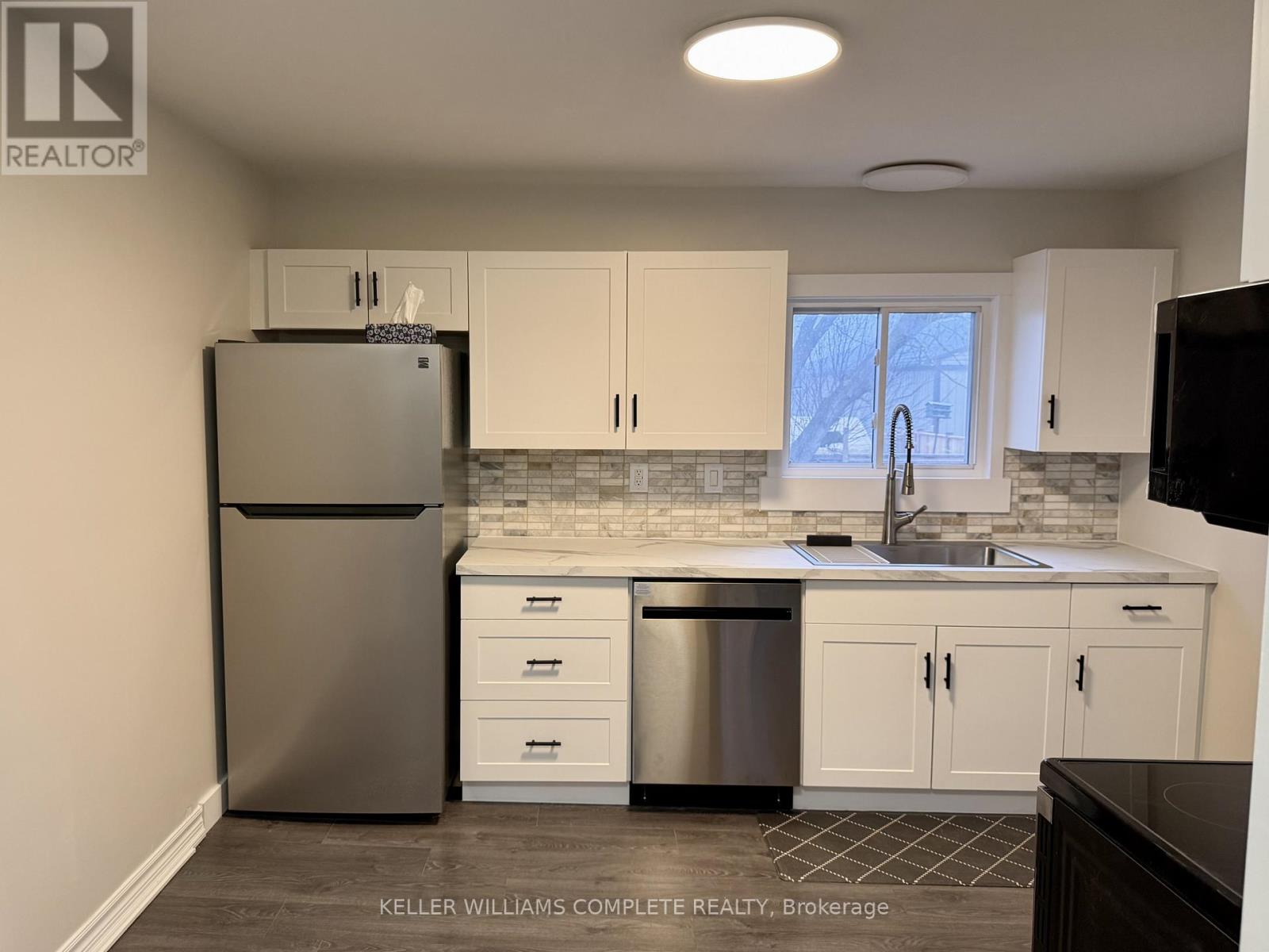 318 Lafontaine Street, Chatham-Kent, Ontario  N8A 4H9 - Photo 13 - X12849036