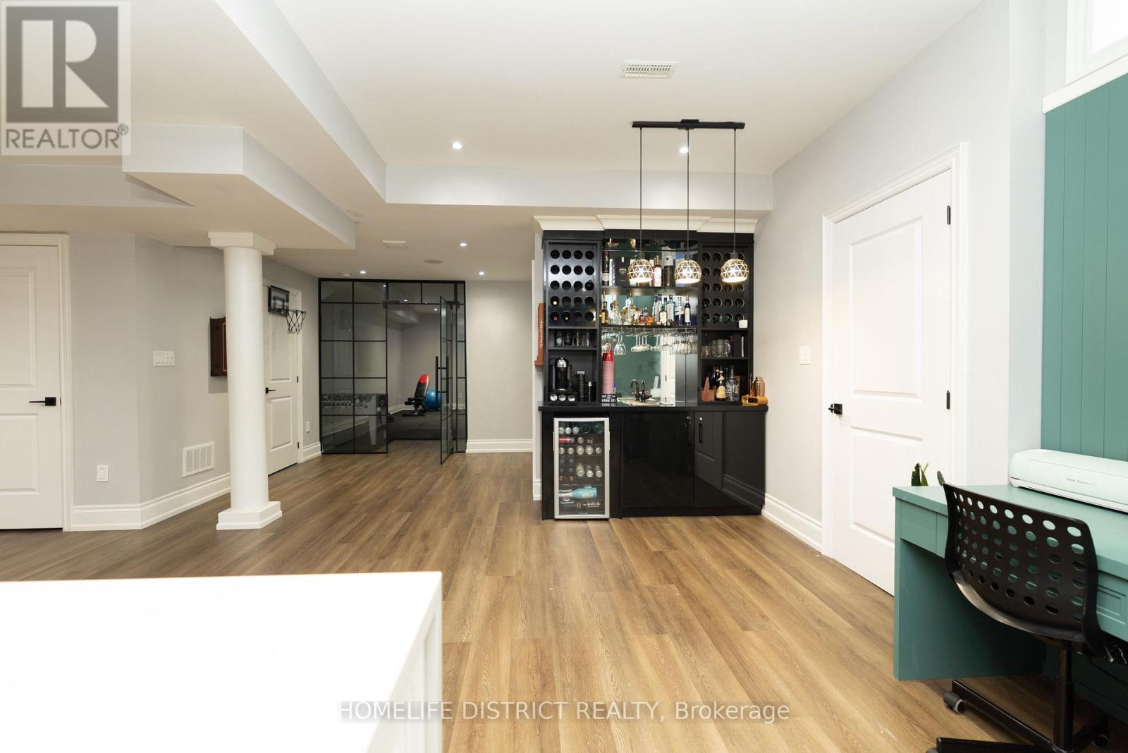 210 Cannes Avenue, Vaughan, Ontario  L4H 3X2 - Photo 38 - N12824984