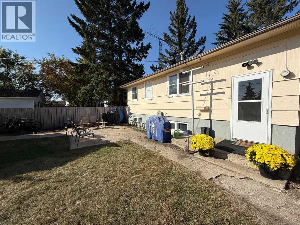 5047 51 Street, Mannville, Alberta  T0B 2W0 - Photo 32 - A2258346