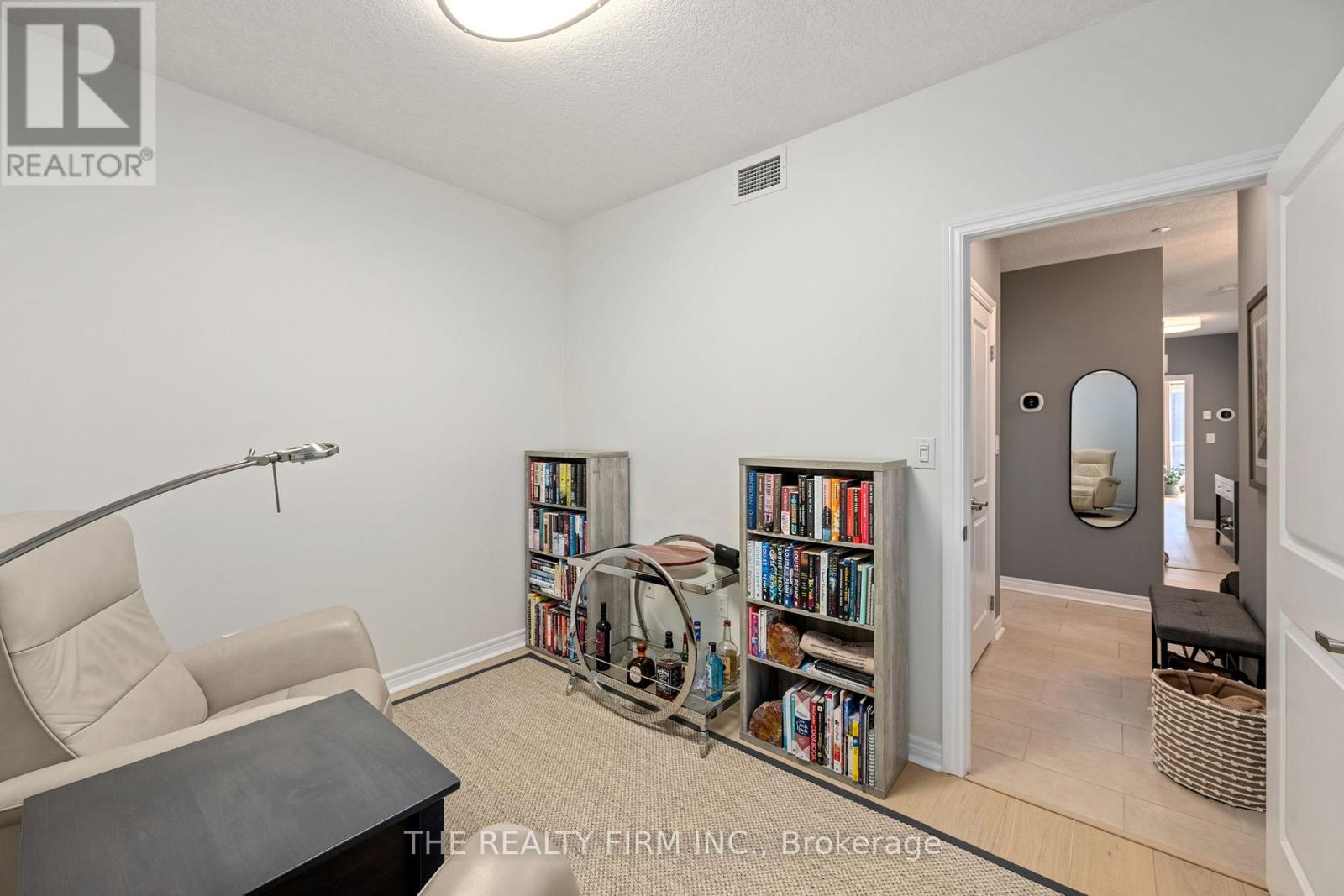 1708 - 330 Ridout Street N, London East, Ontario  N6A 0A7 - Photo 33 - X12849158