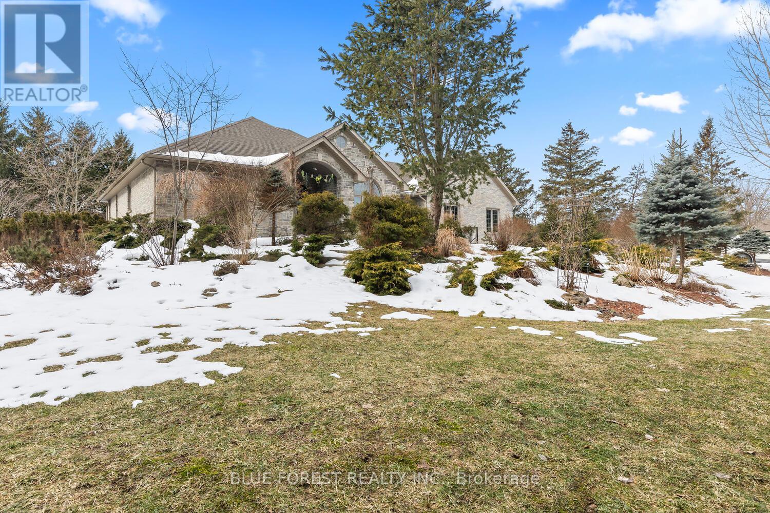1671 HAMILTON ROAD, London South, Ontario