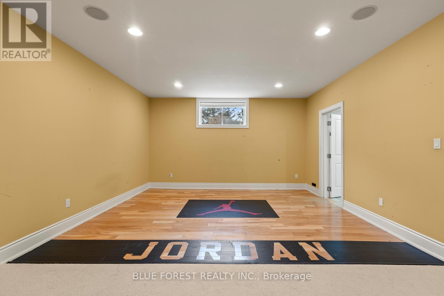 1671 Hamilton Road, London South, Ontario  N6M 1G5 - Photo 30 - X12849172