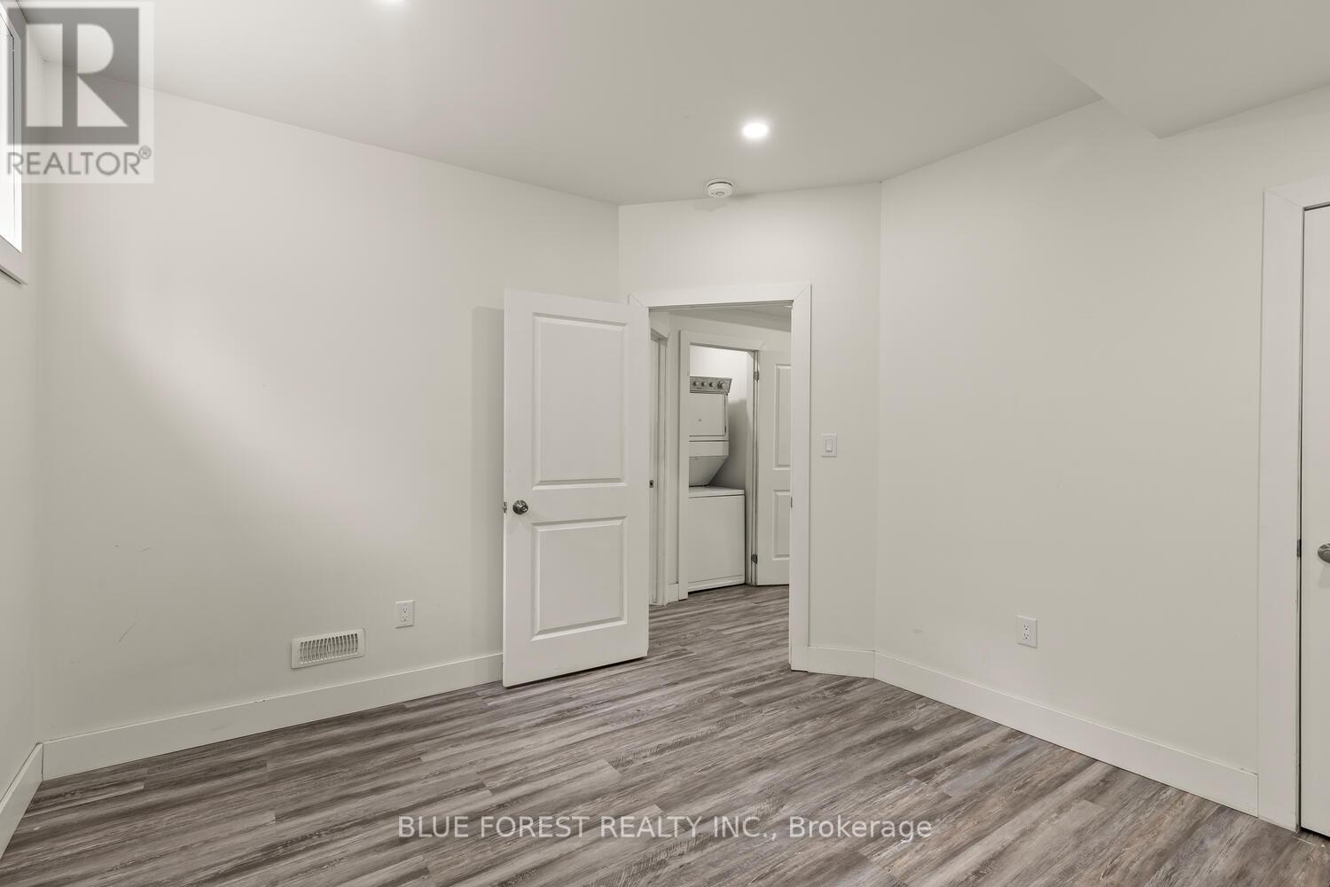 1671 Hamilton Road, London South, Ontario  N6M 1G5 - Photo 41 - X12849172