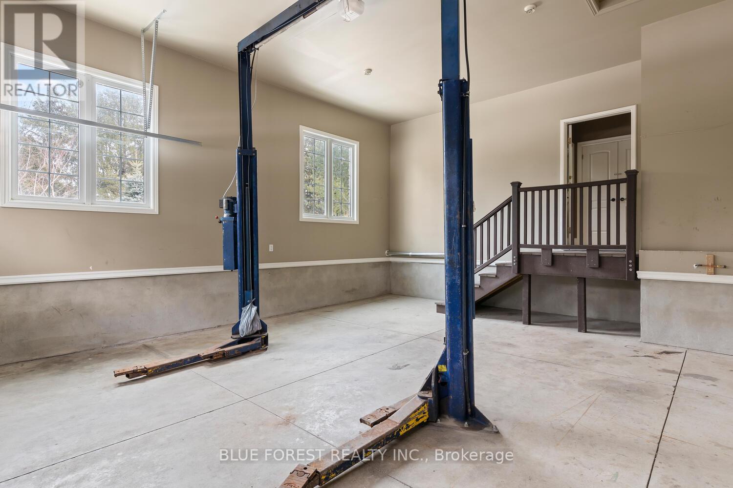 1671 Hamilton Road, London South, Ontario  N6M 1G5 - Photo 45 - X12849172