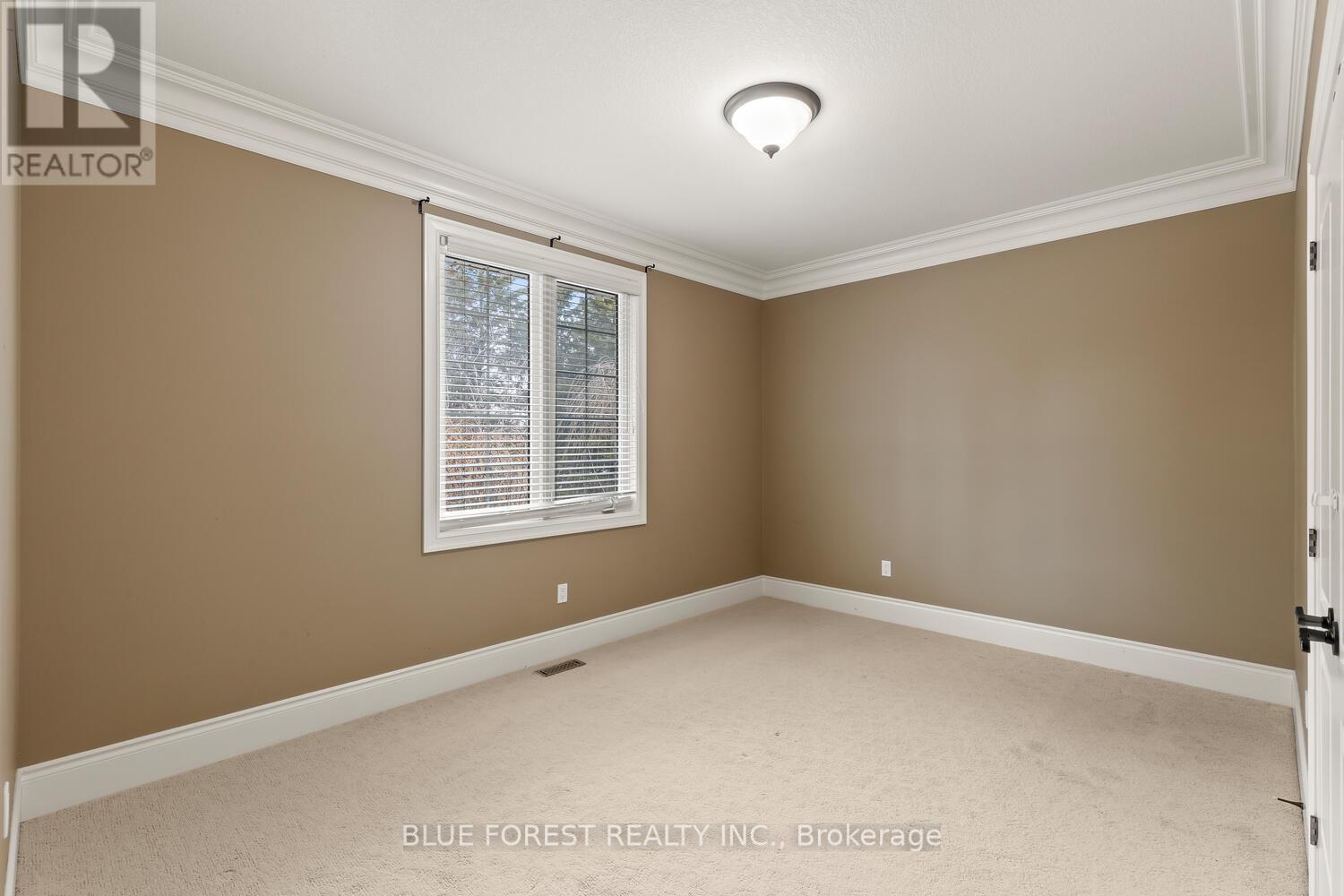 1671 Hamilton Road, London South, Ontario  N6M 1G5 - Photo 5 - X12849172