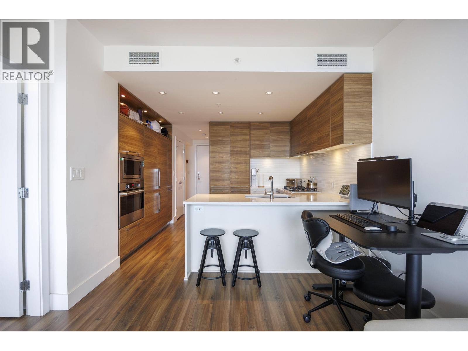 2506 7303 Noble Lane, Burnaby, British Columbia  V3N 0H2 - Photo 15 - R3089159