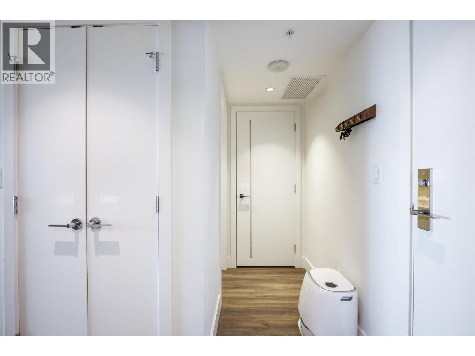 2506 7303 Noble Lane, Burnaby, British Columbia  V3N 0H2 - Photo 4 - R3089159