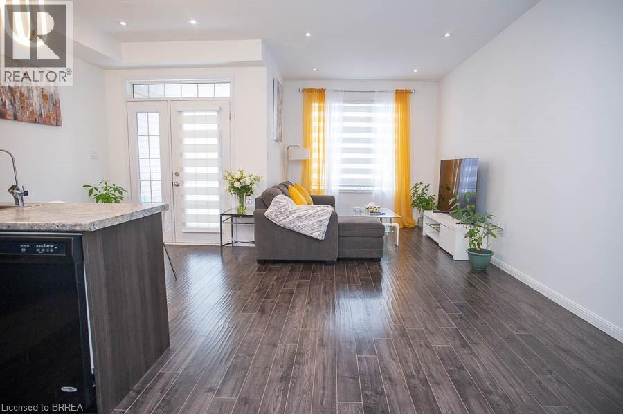 21 Diana Avenue Unit# 24, Brantford, Ontario  N3T 0G7 - Photo 5 - 40809639