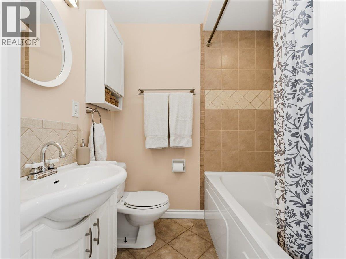 48 1910 Cedar Village Crescent, North Vancouver, British Columbia  V7J 3M5 - Photo 18 - R3096481