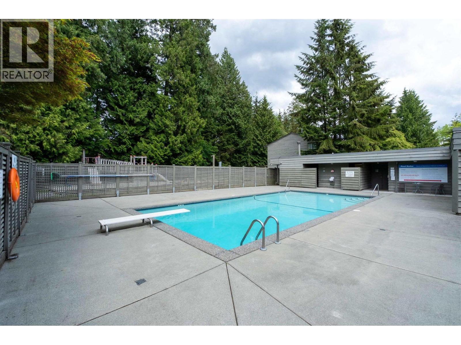 48 1910 Cedar Village Crescent, North Vancouver, British Columbia  V7J 3M5 - Photo 36 - R3096481