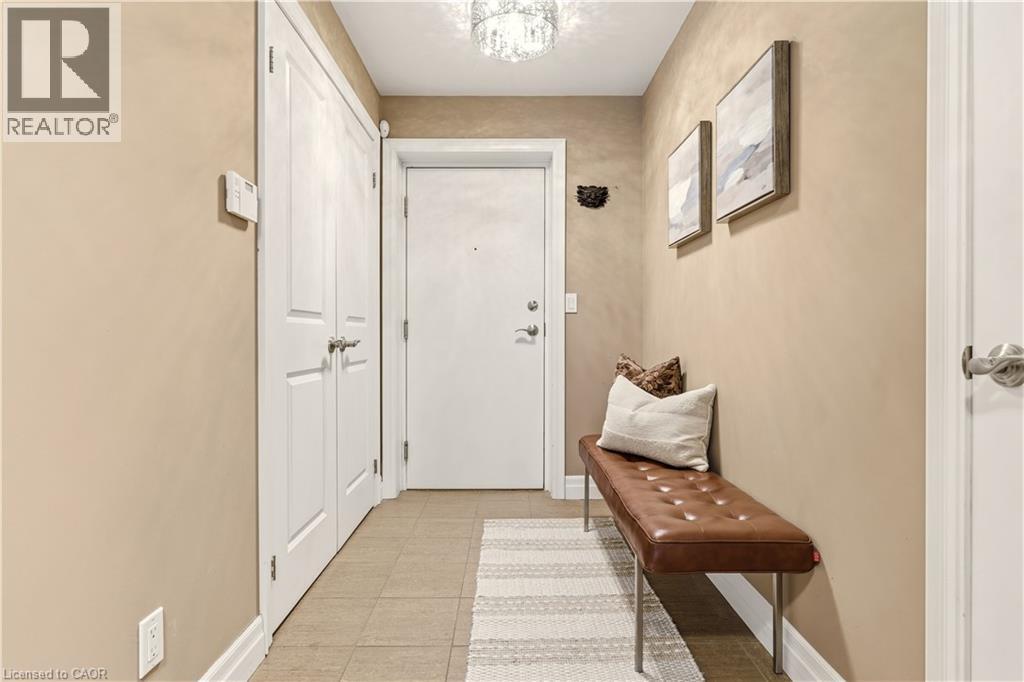 360 Pearl Street Unit# 804, Burlington, Ontario  L7R 1E1 - Photo 2 - 40809258