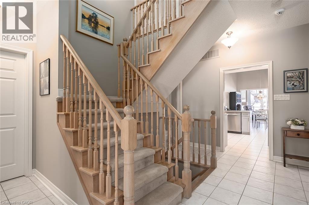 4138 Stonebridge Crescent, Burlington, Ontario  L7M 4N3 - Photo 4 - 40809175