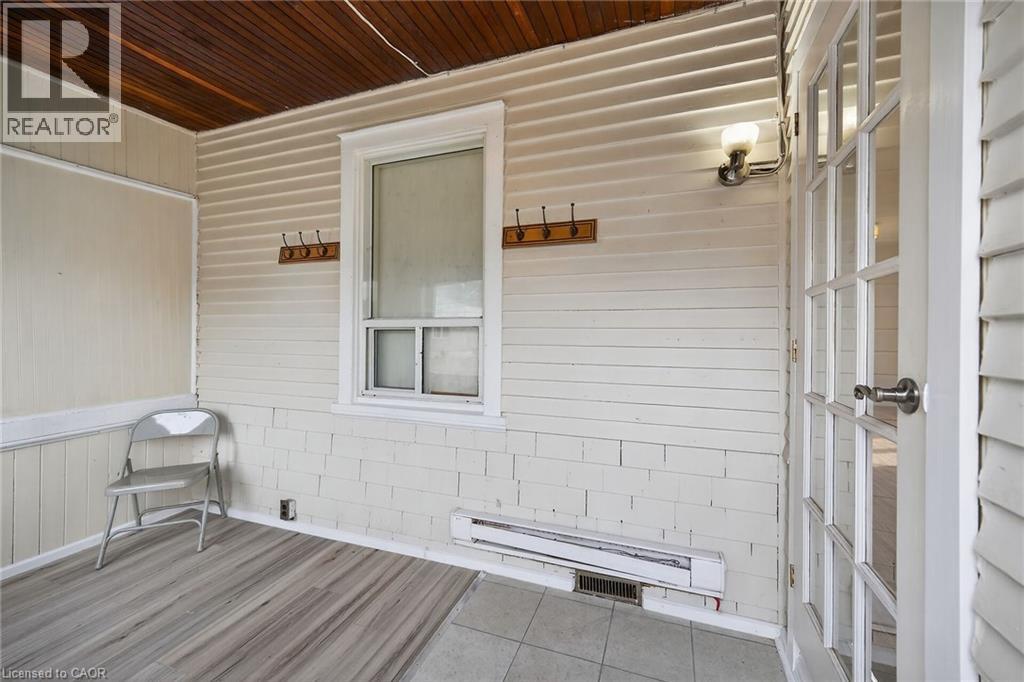 643 Upper Wellington Street, Hamilton, Ontario  L9A 3R2 - Photo 3 - 40808112