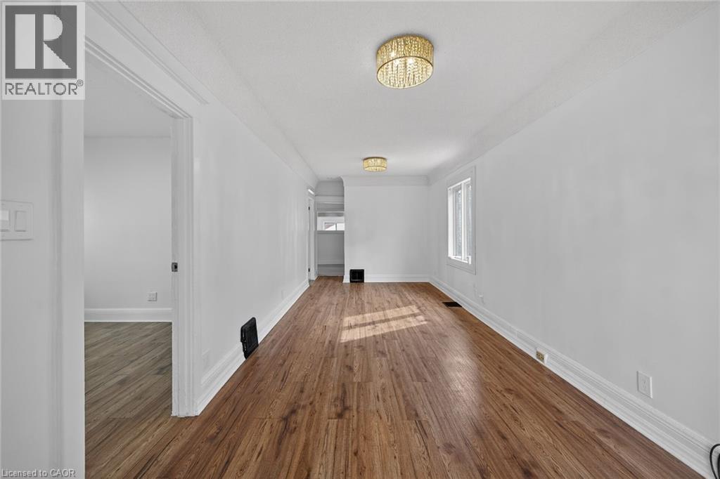 643 Upper Wellington Street, Hamilton, Ontario  L9A 3R2 - Photo 6 - 40808112