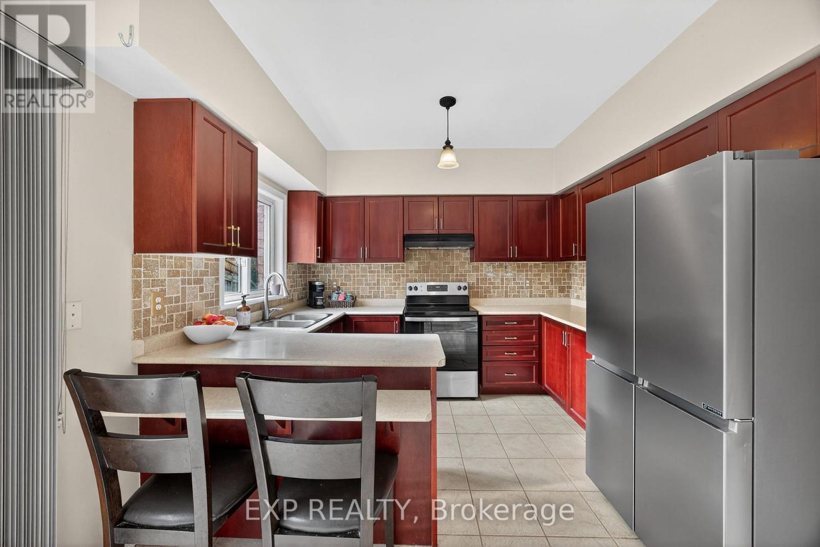 23 Prince Of Wales Drive, Barrie, Ontario  L4N 0T5 - Photo 9 - S12754812