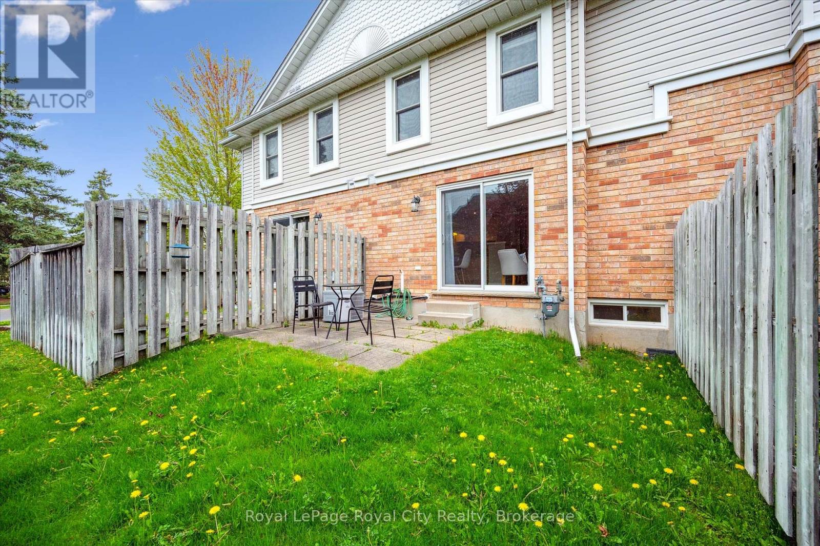 2 - 66 Rodgers Road, Guelph, Ontario  N1G 4Y5 - Photo 36 - X12849124