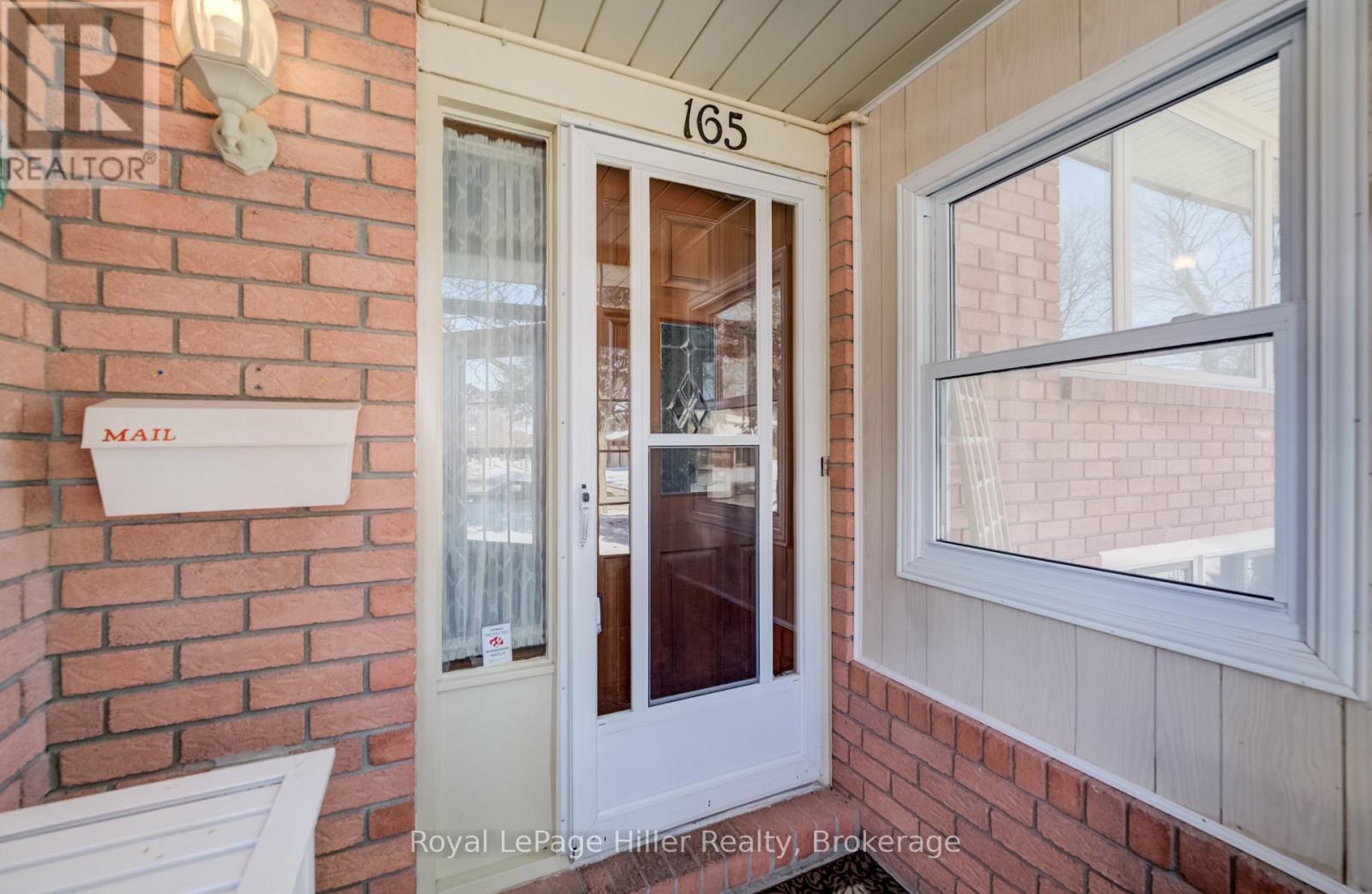 165 Lightbourne Avenue, Stratford, Ontario  N4Z 1C8 - Photo 4 - X12849174