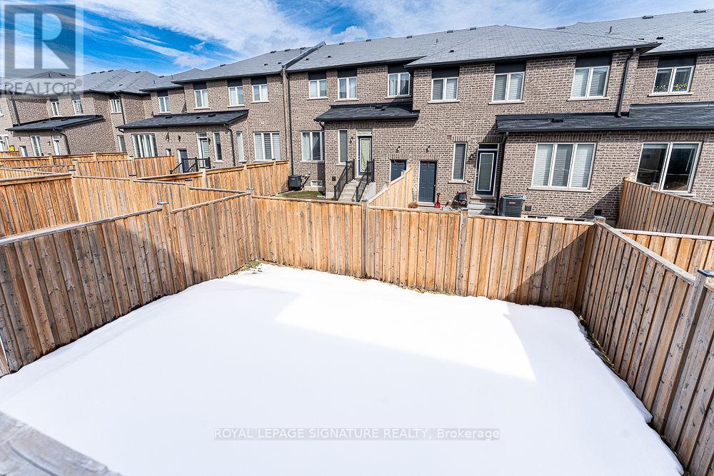 109 Holbrook Court, Milton, Ontario  L9E 1J2 - Photo 31 - W12844882