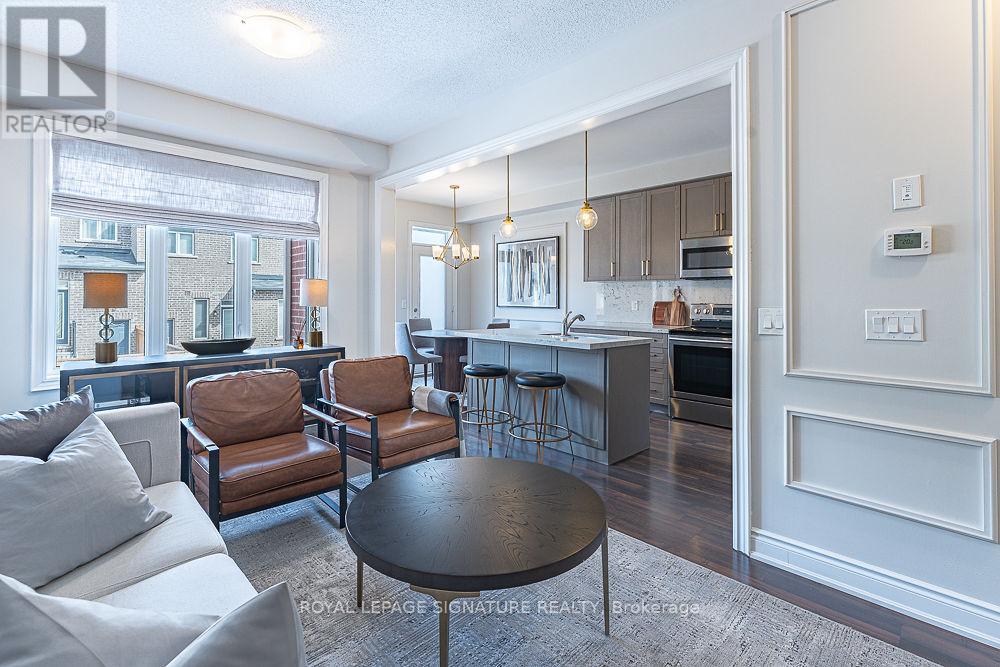 109 Holbrook Court, Milton, Ontario  L9E 1J2 - Photo 6 - W12844882