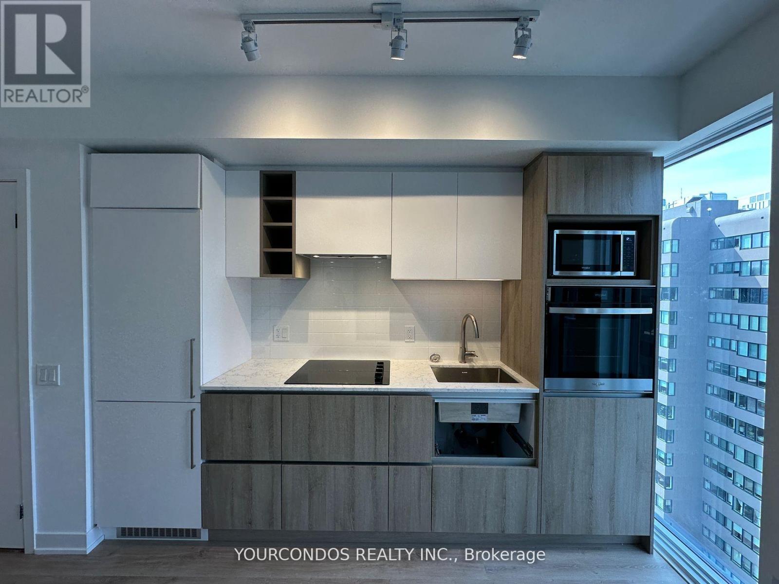 1105 - 319 Jarvis Street, Toronto, Ontario  M5B 0C8 - Photo 4 - C12849112