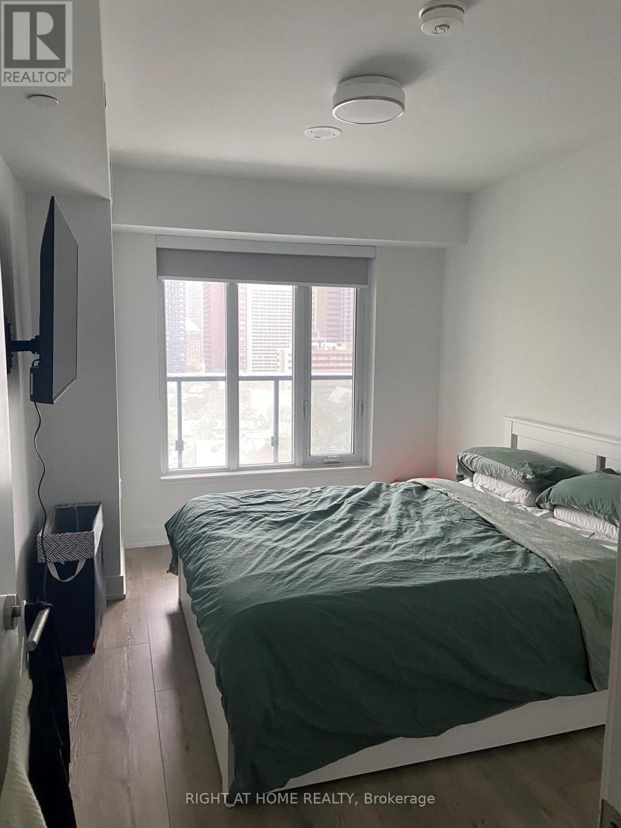 1211 - 575 Bloor Street E, Toronto, Ontario  M4W 0B2 - Photo 7 - C12849204