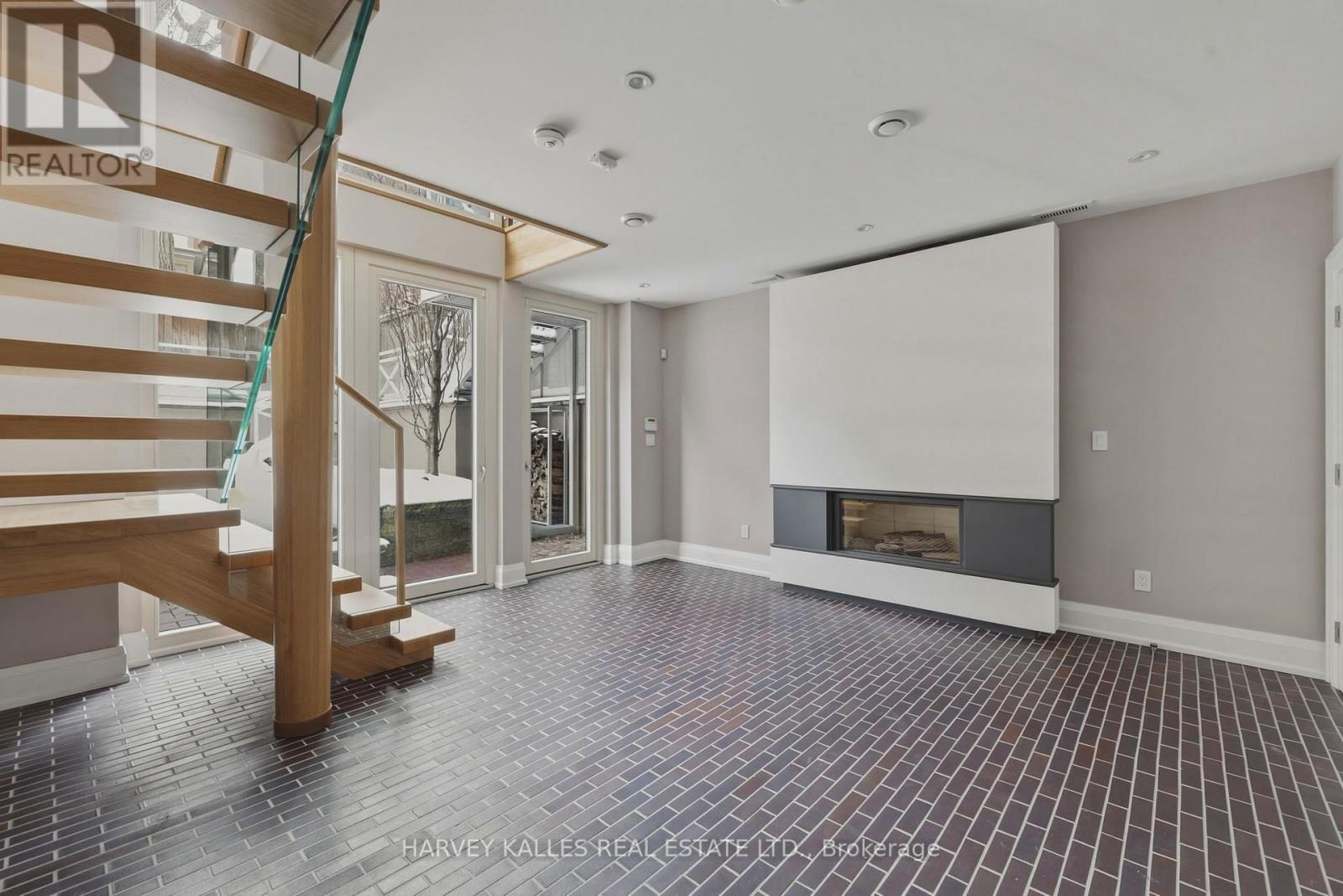 94b Admiral Road, Toronto, Ontario  M5R 2L6 - Photo 35 - C12849222