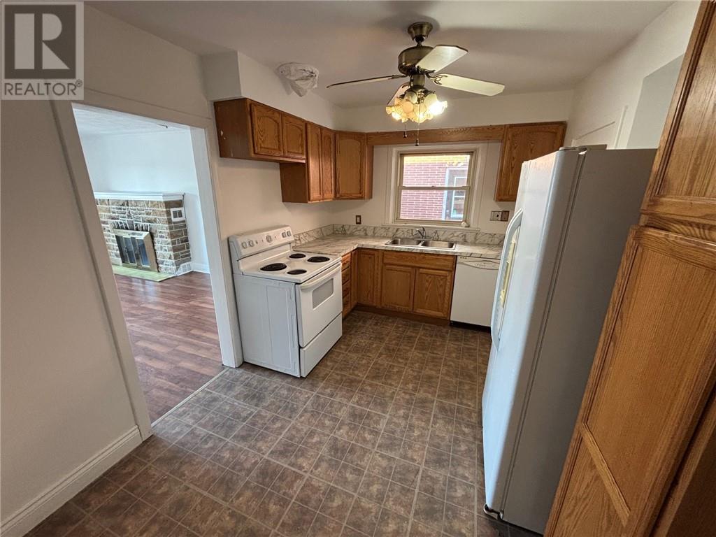 221 Kingsmount Boulevard, Sudbury, Ontario  P3E 1L1 - Photo 6 - 2126682