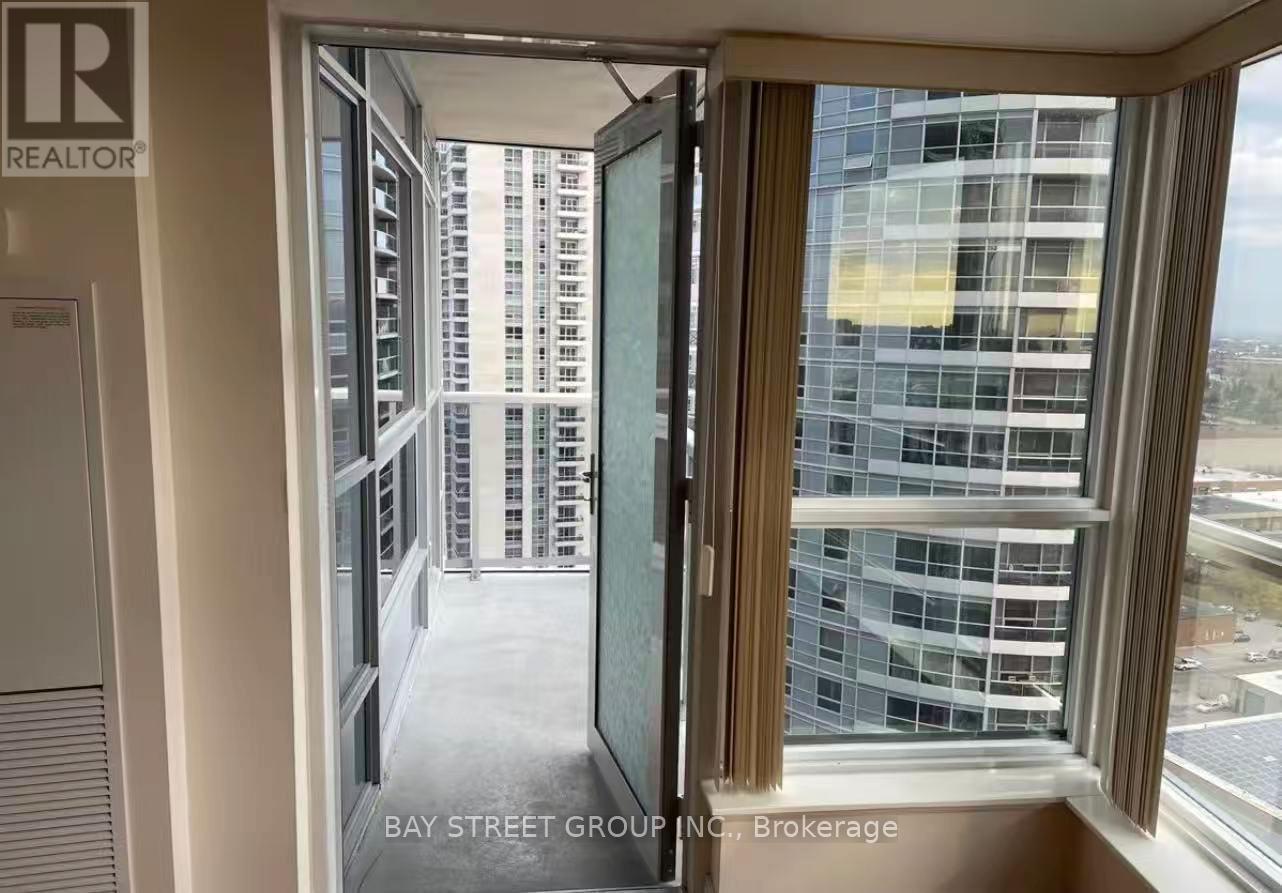 2102 - 125 Village Green Square, Toronto, Ontario  M1S 0G3 - Photo 13 - E12849118