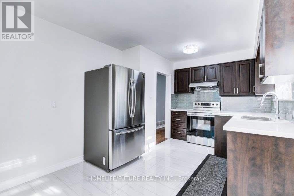 Main - 27 Kells Avenue, Toronto, Ontario  M1K 4W6 - Photo 6 - E12849154