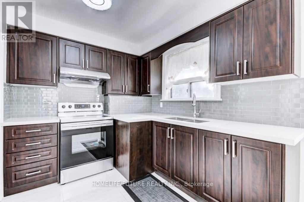 Main - 27 Kells Avenue, Toronto, Ontario  M1K 4W6 - Photo 7 - E12849154