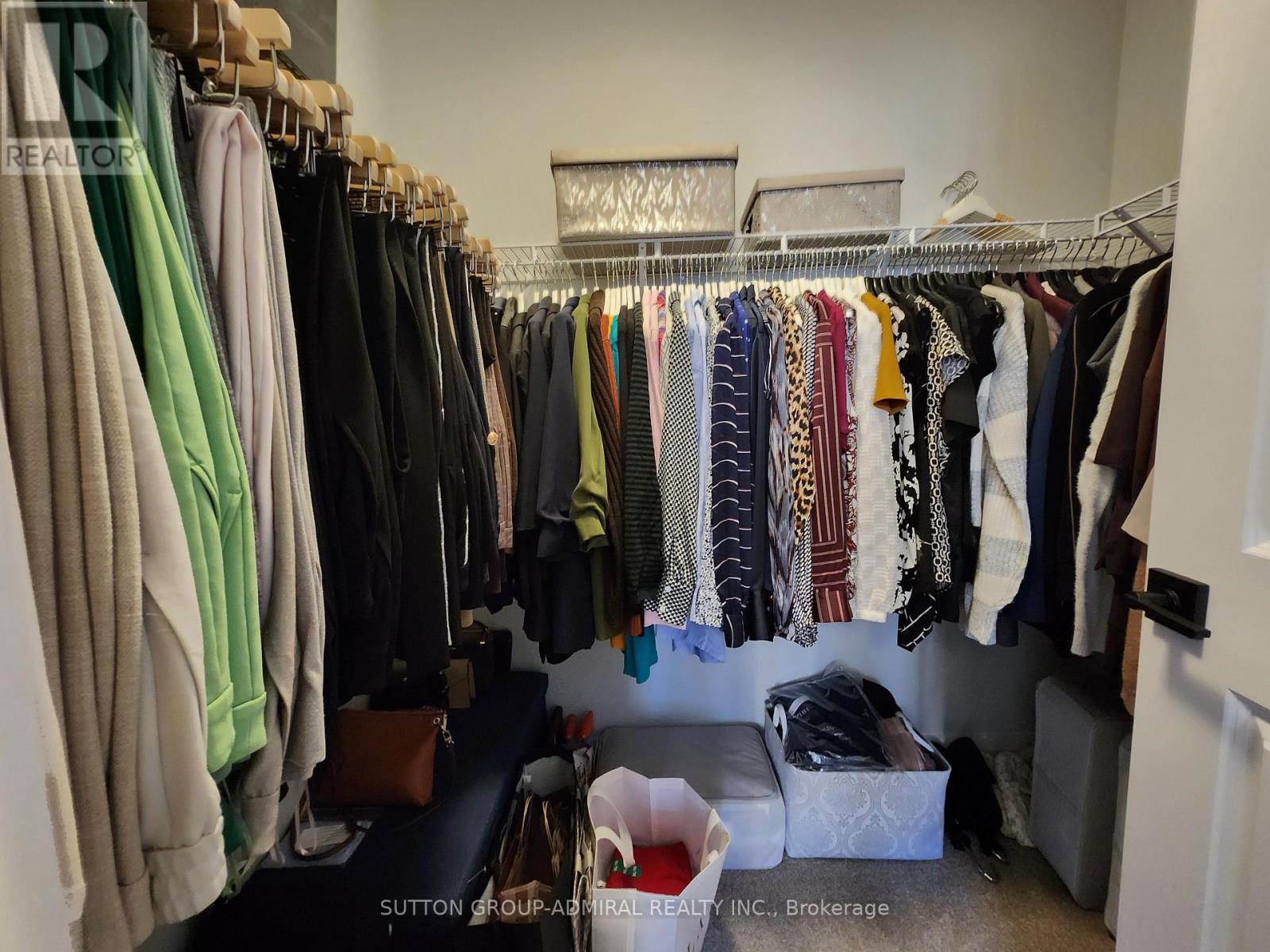 984 Crowsnest Hollow, Pickering, Ontario  L1X 0P4 - Photo 12 - E12849206