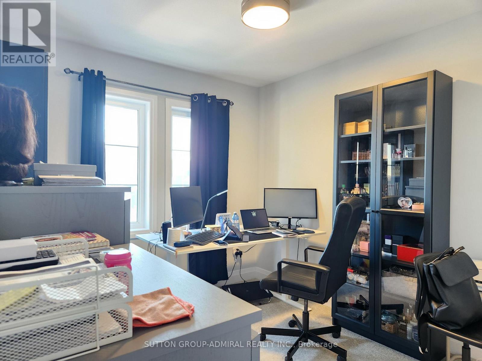 984 Crowsnest Hollow, Pickering, Ontario  L1X 0P4 - Photo 17 - E12849206